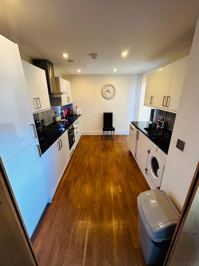 Spacious 3-Bed 3-Bath Luxury Apartment With Balcony Hyde Park Londýn Exteriér fotografie