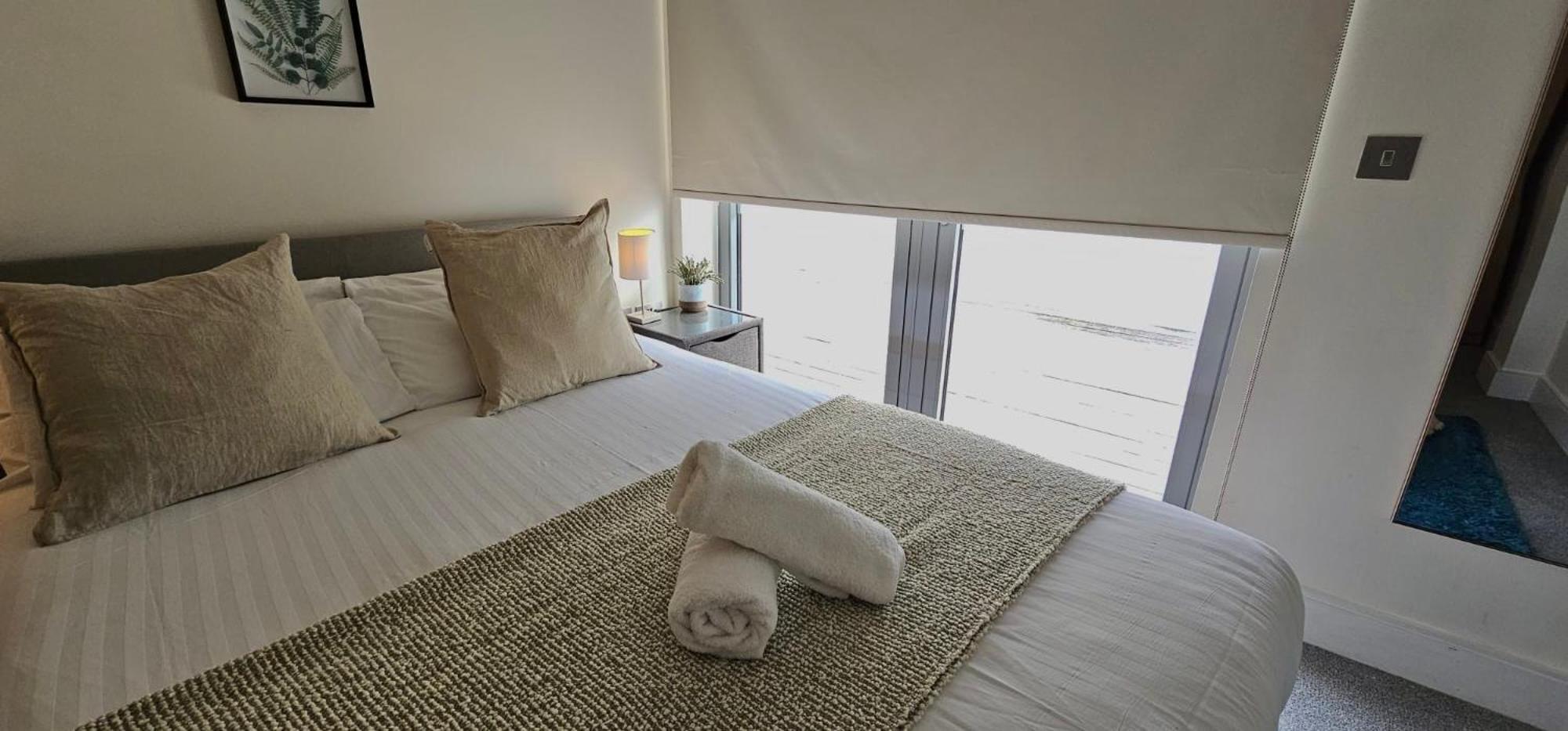 Spacious 3-Bed 3-Bath Luxury Apartment With Balcony Hyde Park Londýn Exteriér fotografie